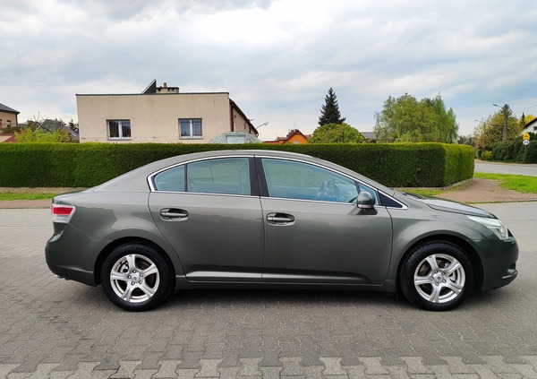 Toyota Avensis cena 33900 przebieg: 101000, rok produkcji 2009 z Szamotuły małe 79